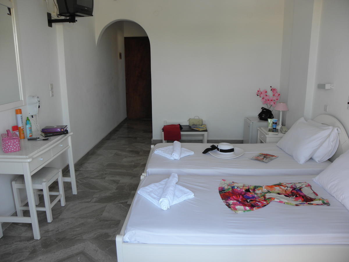 Areti Hotel Kamári المظهر الخارجي الصورة
